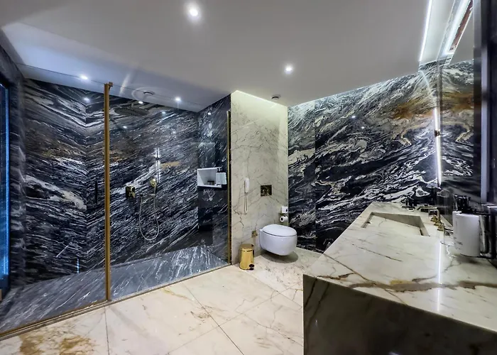 Otel Charisma De Luxe