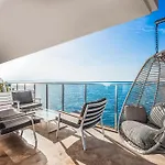 Отель Charisma De Luxe 5*