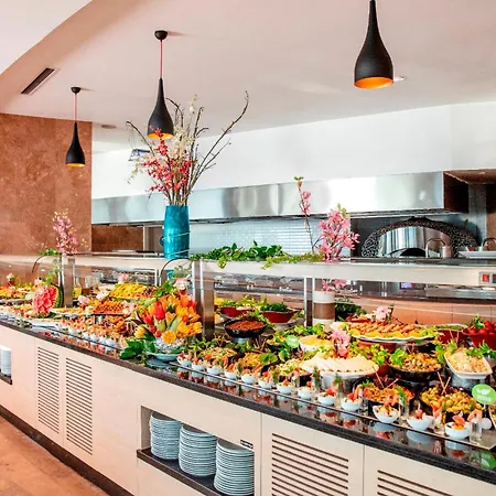 Hotell Charisma De Luxe Kusadası