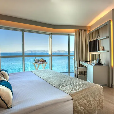 Hotel Charisma De Luxe Kuşadası