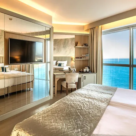 Charisma De Luxe Kuşadası