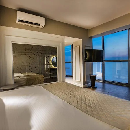 Hotel Charisma De Luxe Kuşadası