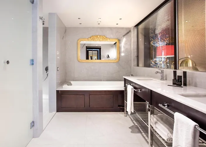 Charisma De Luxe Kusadası