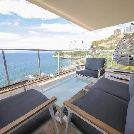 מלון Charisma De Luxe