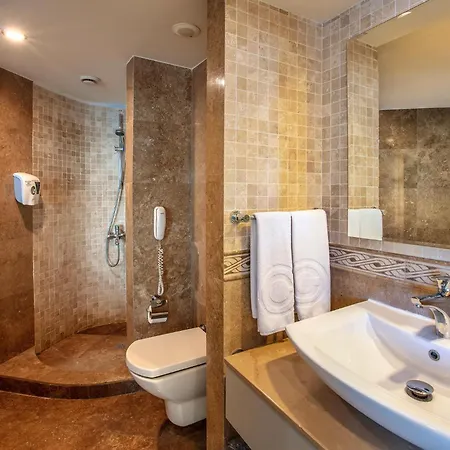 Szálloda Charisma De Luxe 5*