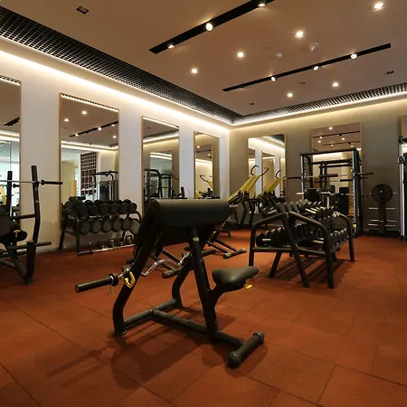 Charisma De Luxe מלון