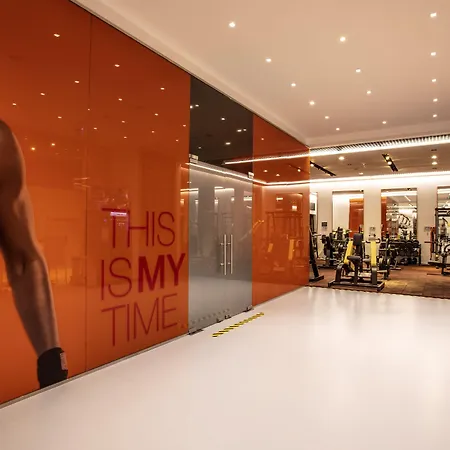 מלון Charisma De Luxe 5*