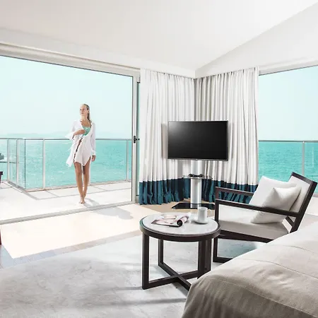 Charisma De Luxe מלון קוסדסי