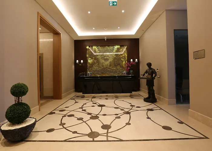 Charisma De Luxe Hotel
